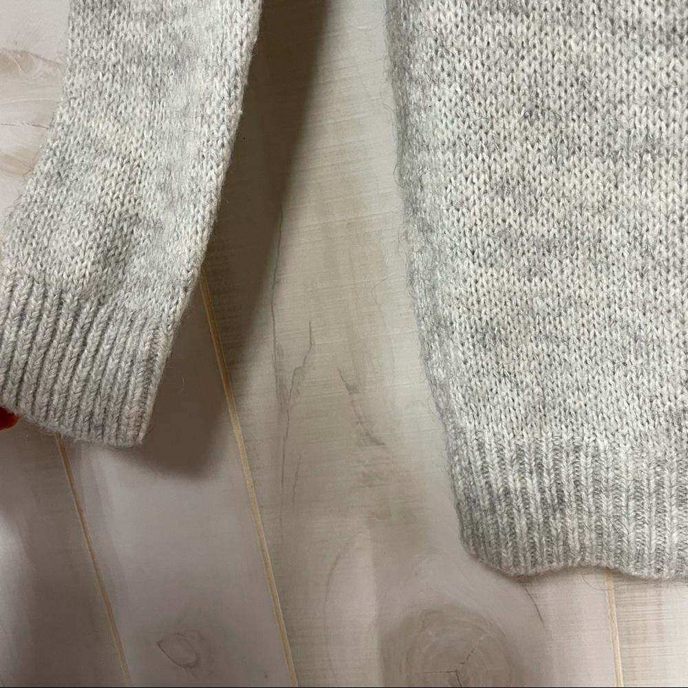 Loft Grey Blue Mohair Blend Crew Sweater Sz S Raglan Sleeve - Picture 6 of 6
